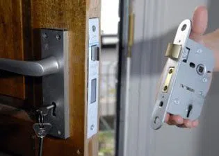 Columbus Master Locksmith Columbus, OH 614-321-2436  Columbus Master Locksmith Columbus, OH 614-321-2436
